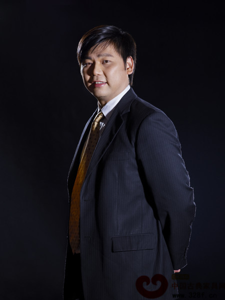 东莞国寿红木副总经理王耀佳 东莞国寿红木副总经理王耀佳