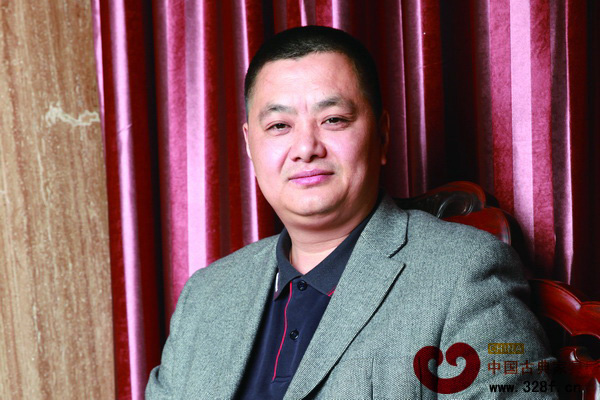 志成红木董事长李正伦 志成红木董事长李正伦