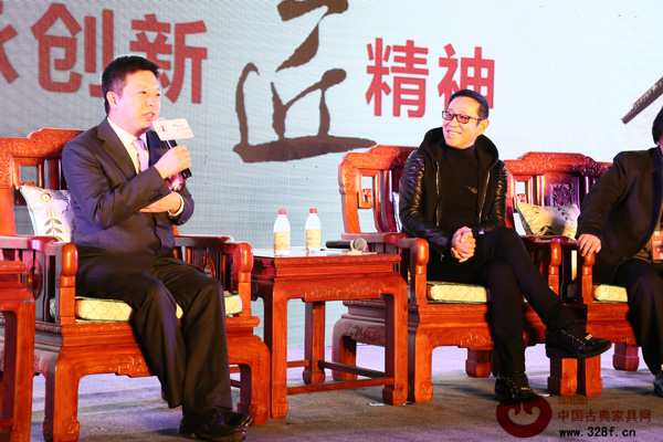 明堂红木总经理张向荣也就传承创新发表观点 明堂红木总经理张向荣也就传承创新发表观点