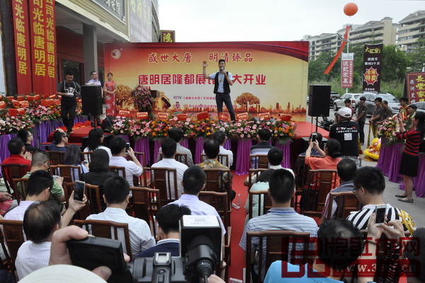 中国知名导演刘金笑演唱原创歌曲《起伏》 中国知名导演刘金笑演唱原创歌曲《起伏》