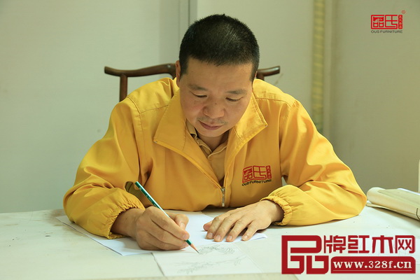 区氏臻品副厂长马俊华手绘花鸟图