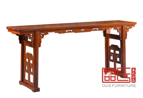 区氏臻品《黄花梨·云纹档板平头案》