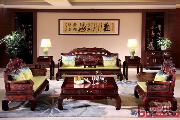 钧福楼从源头做起对高端品质的坚持（钧福楼——《鸿运当头 客厅系列》）