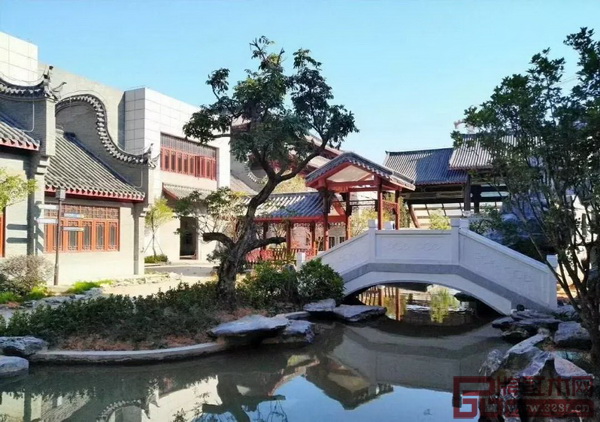 红博城五星级红木主题酒店、精品艺术客栈