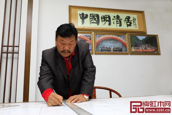 明清居红木董事长金彪云亲手设计新中式中国风系列 明清居红木董事长金彪云亲手设计新中式中国风系列