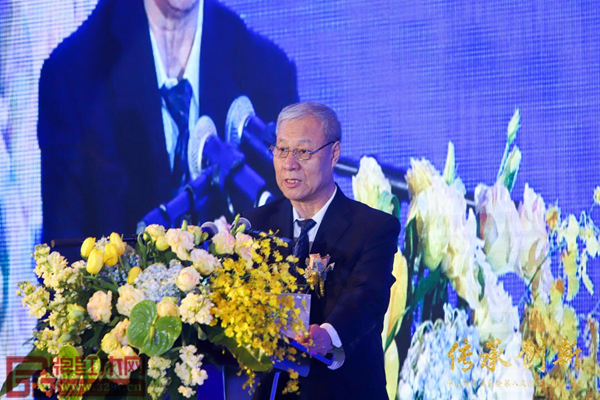 中国家具协会副理事长刘金良发表致辞