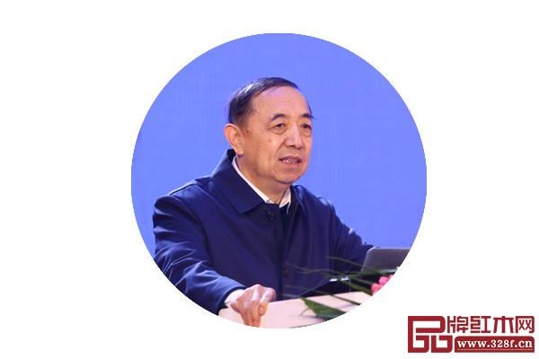 国务院参事室特邀研究员、国家人力资源和社会保障部原党组副书记、副部长杨志明 国务院参事室特邀研究员、国家人力资源和社会保障部原党组副书记、副部长杨志明