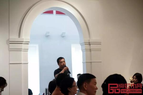 重量级观众互动:故宫博物院专家张志辉和嘉宾交流 重量级观众互动:故宫博物院专家张志辉和嘉宾交流