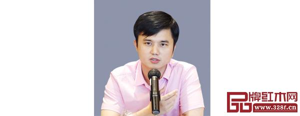  全联艺术红木家具专业委员会执行会长林伟华