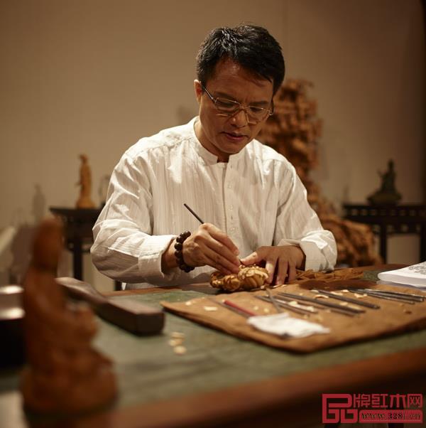 中国工艺美术大师、大家之家创始人、董事长林庆财 中国工艺美术大师、大家之家创始人、董事长林庆财