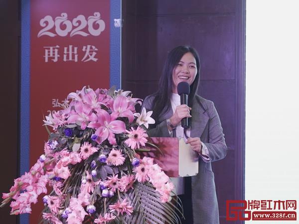 行政部总监黄丽对2019年行政及财务情况进行总结 行政部总监黄丽对2019年行政及财务情况进行总结