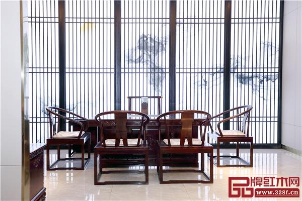 越府红木全新直营展厅一角.jpg 越府红木全新直营展厅一角.jpg