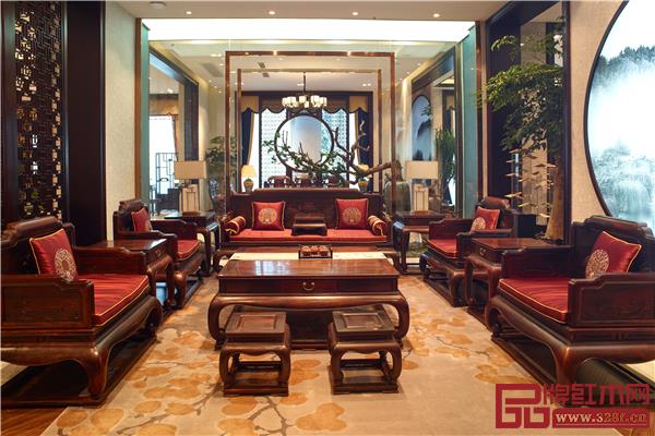 明堂红木大红酸枝精品家具.jpg 明堂红木大红酸枝精品家具.jpg