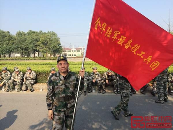 出身部队,华厦·大不同董事长陈田华,用军工标准管理企业.jpg 出身部队,华厦·大不同董事长陈田华,用军工标准管理企业.jpg