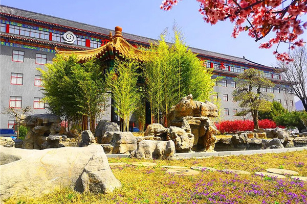 巧夺天工红木传世之家 | 俯仰之间皆风景 邀您共赏“花园式工厂”
