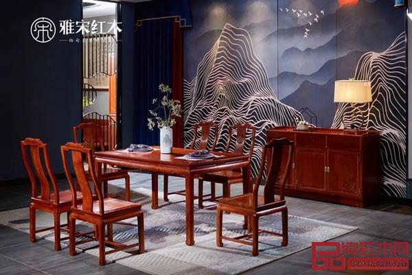 雅宋红木：明月方餐台