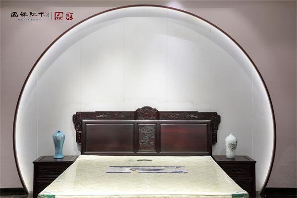 国祥红木：红木大床 ，治愈国人失眠的“良药”