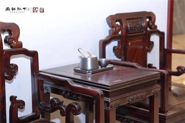 国祥红木：简到极致，方为大美