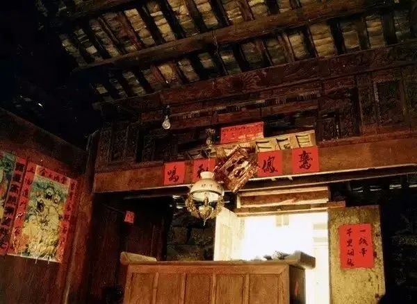 林庆财大师收藏的黄花梨老房子 林庆财大师收藏的黄花梨老房子